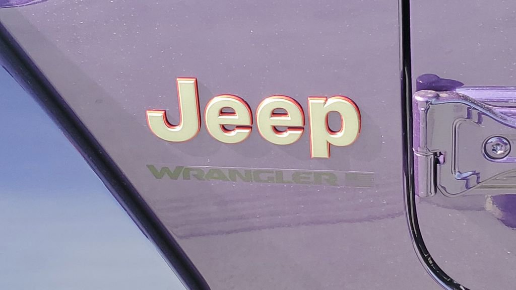 New 2026 Jeep Wrangler Unlimited Rubicon w/ Safety Group image 8