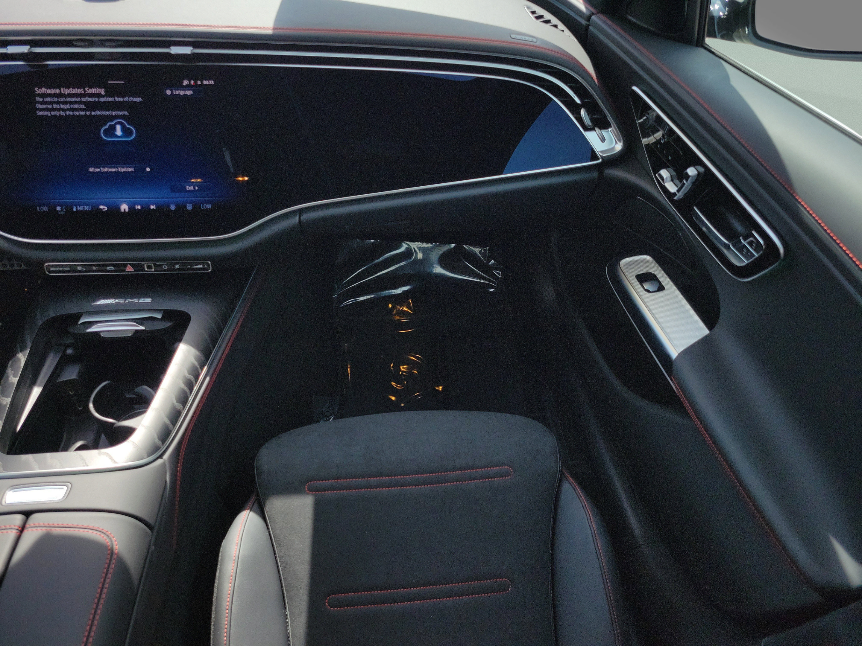 New 2026 Mercedes-Benz E 53 AMG e 4MATIC Sedan image 15