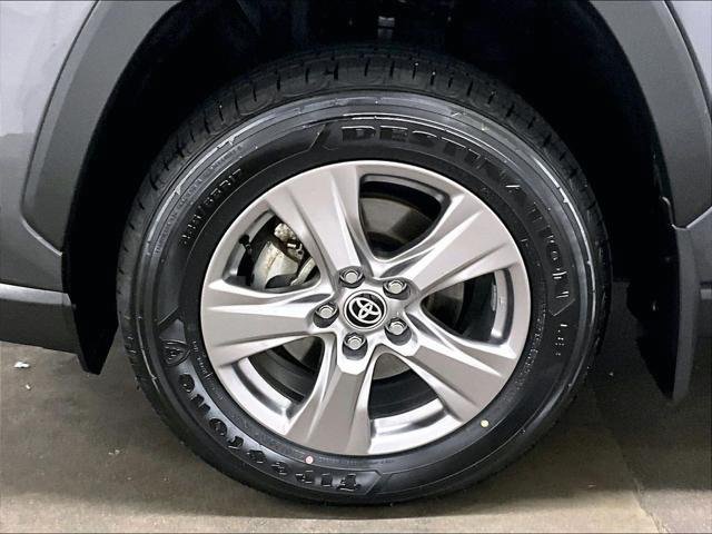 Certified 2025 Toyota RAV4 XLE w/ Convenience Package AWD/4WD image 7