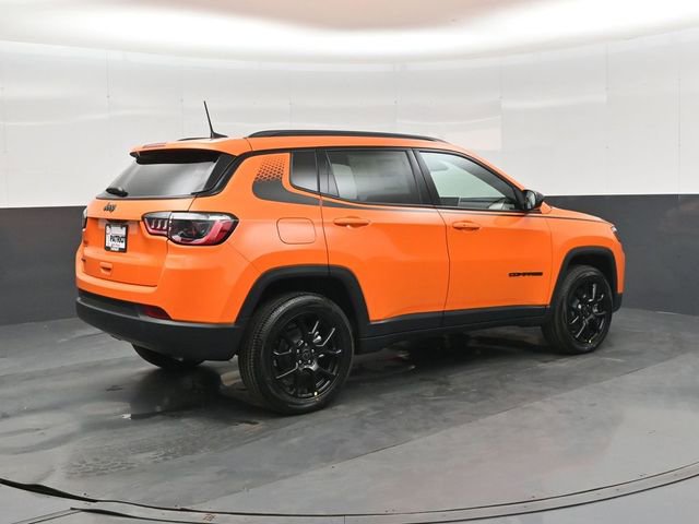 New 2026 Jeep Compass Latitude AWD/4WD image 4