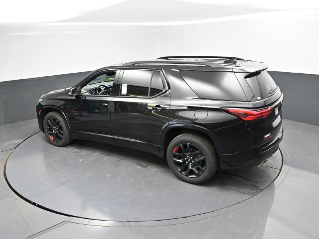 Used 2023 Chevrolet Traverse Premier w/ Redline Edition AWD/4WD image 47