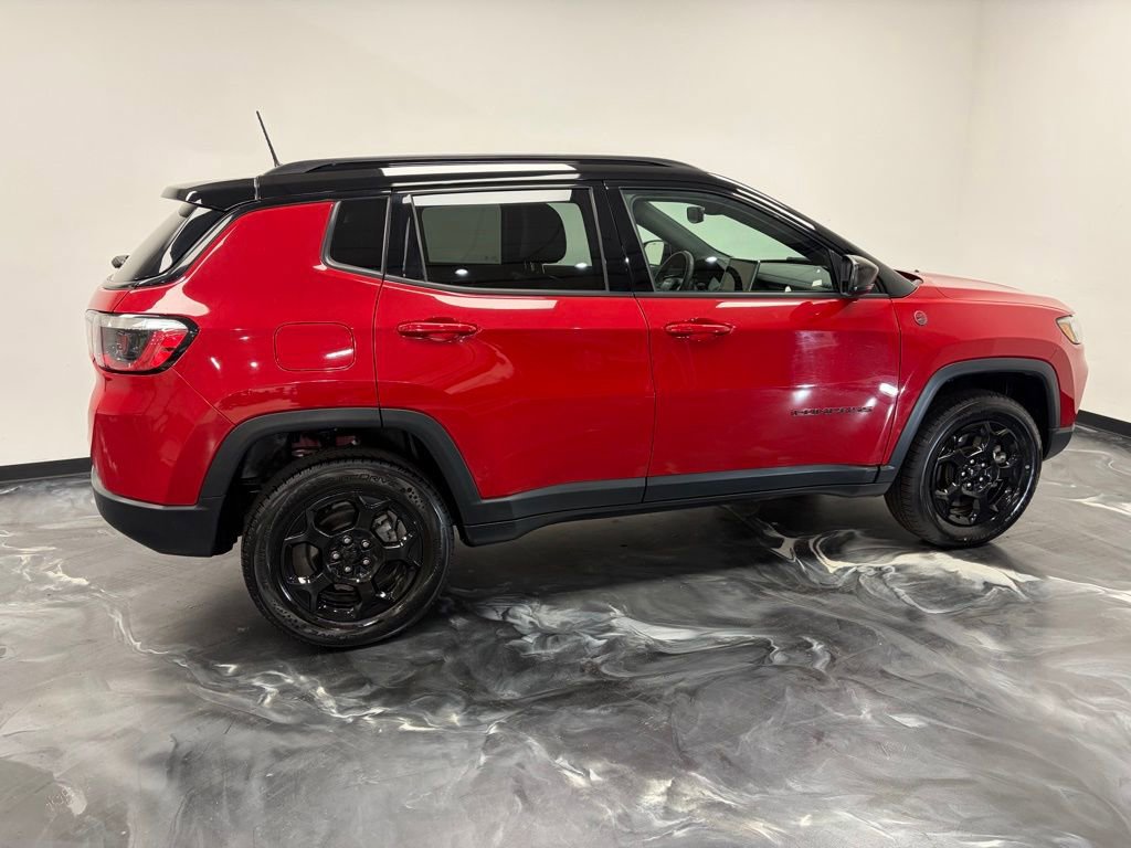 Used 2023 Jeep Compass Trailhawk image 21