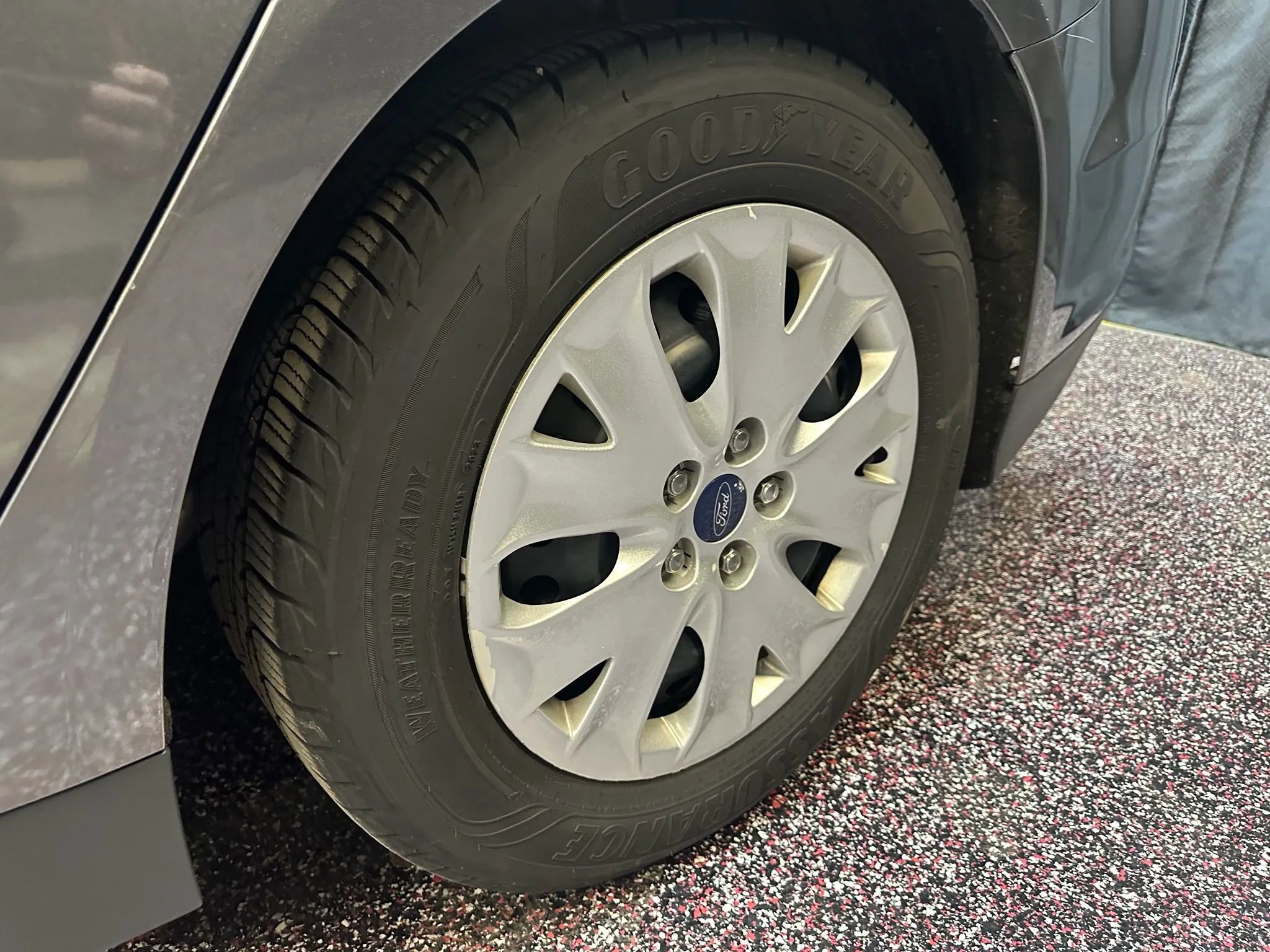 Used 2014 Ford Fusion S image 30