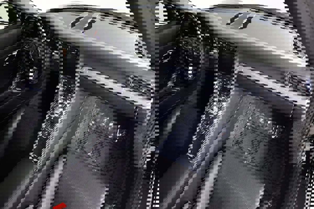 Used 2018 Porsche 911 Carrera S RWD image 33