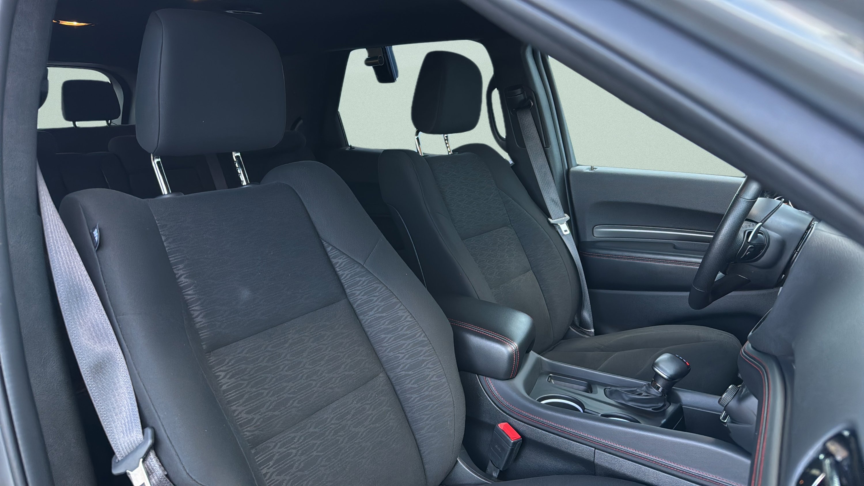 Used 2025 Dodge Durango GT AWD/4WD image 30