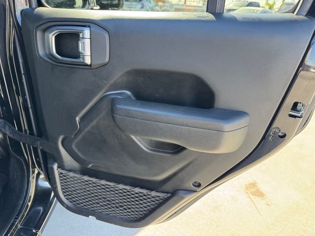 Used 2022 Jeep Wrangler Unlimited Sport image 9