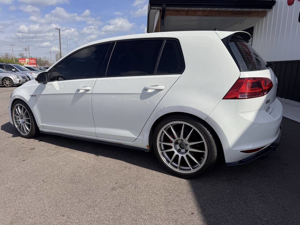 Used 2015 Volkswagen GTI SE image 10