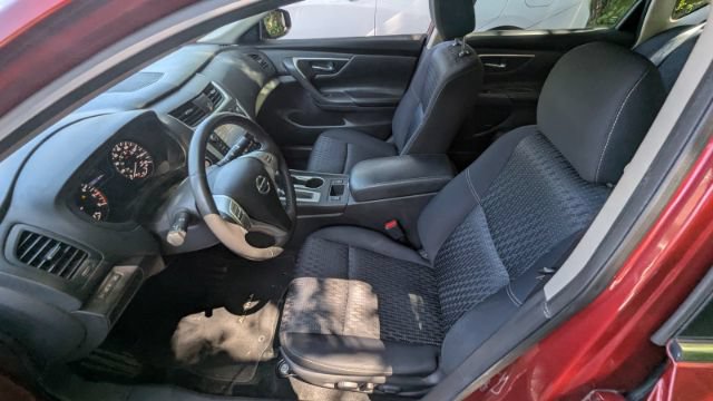 Used 2017 Nissan Altima 2.5 SV w/ Convenience Package FWD image 17