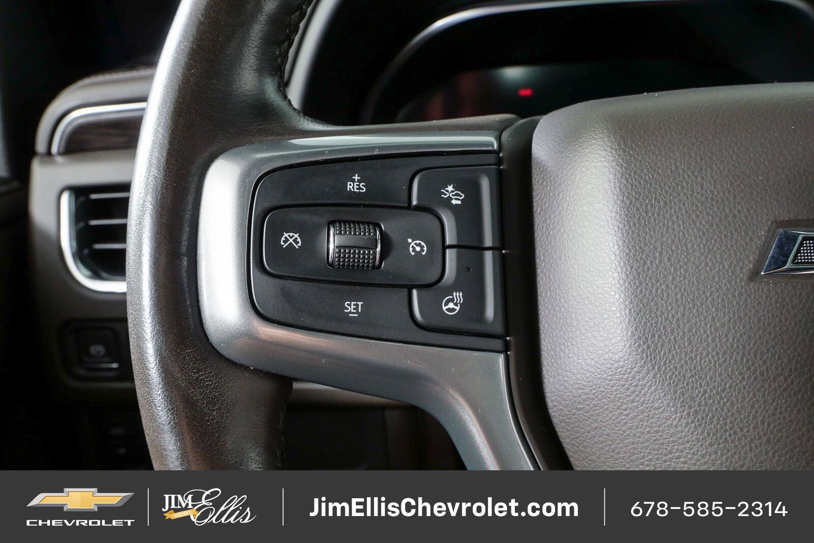 Certified 2023 Chevrolet Tahoe Z71 w/ Luxury Package AWD/4WD image 12