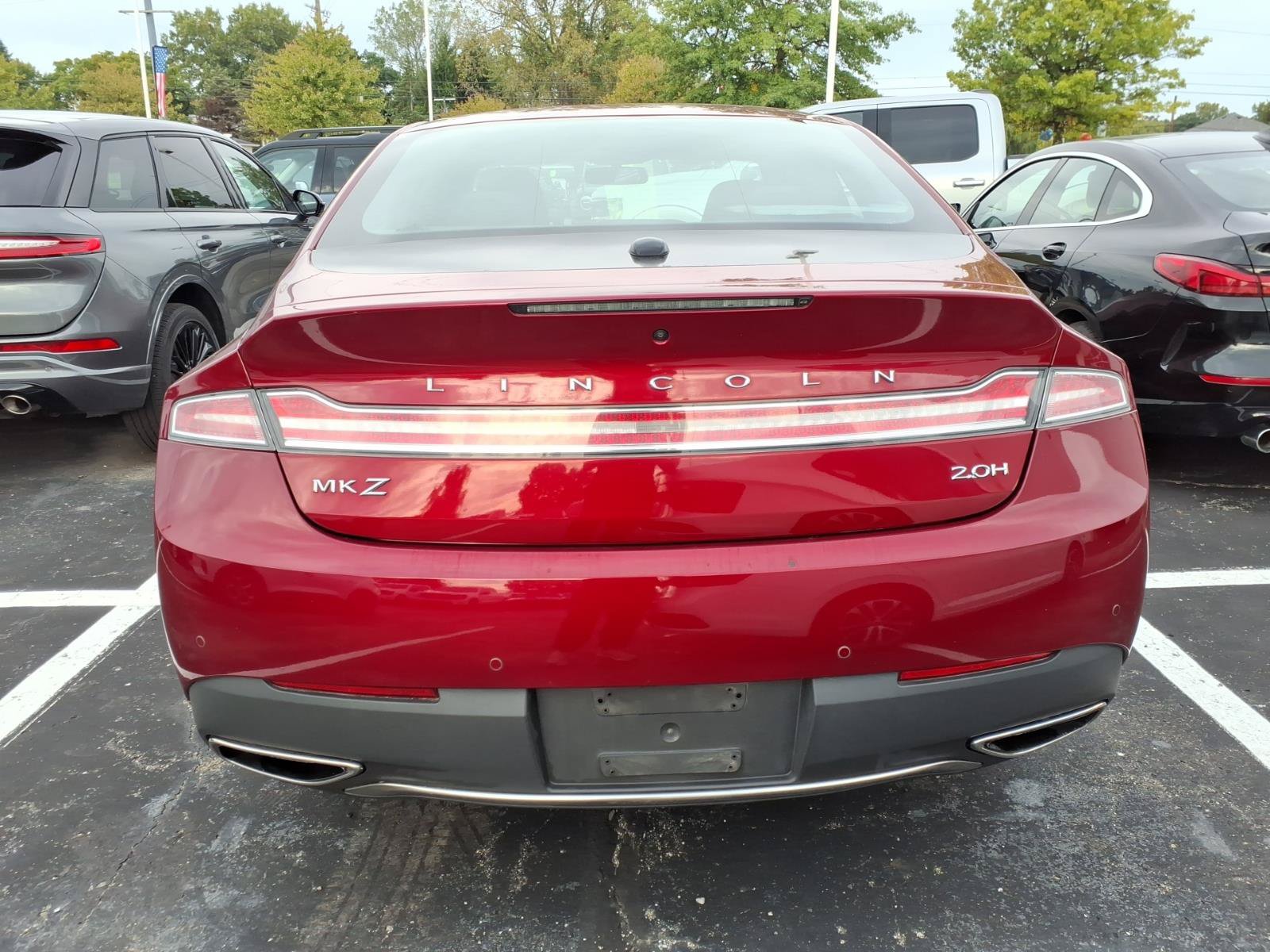 Used 2018 Lincoln MKZ Reserve FWD image 5
