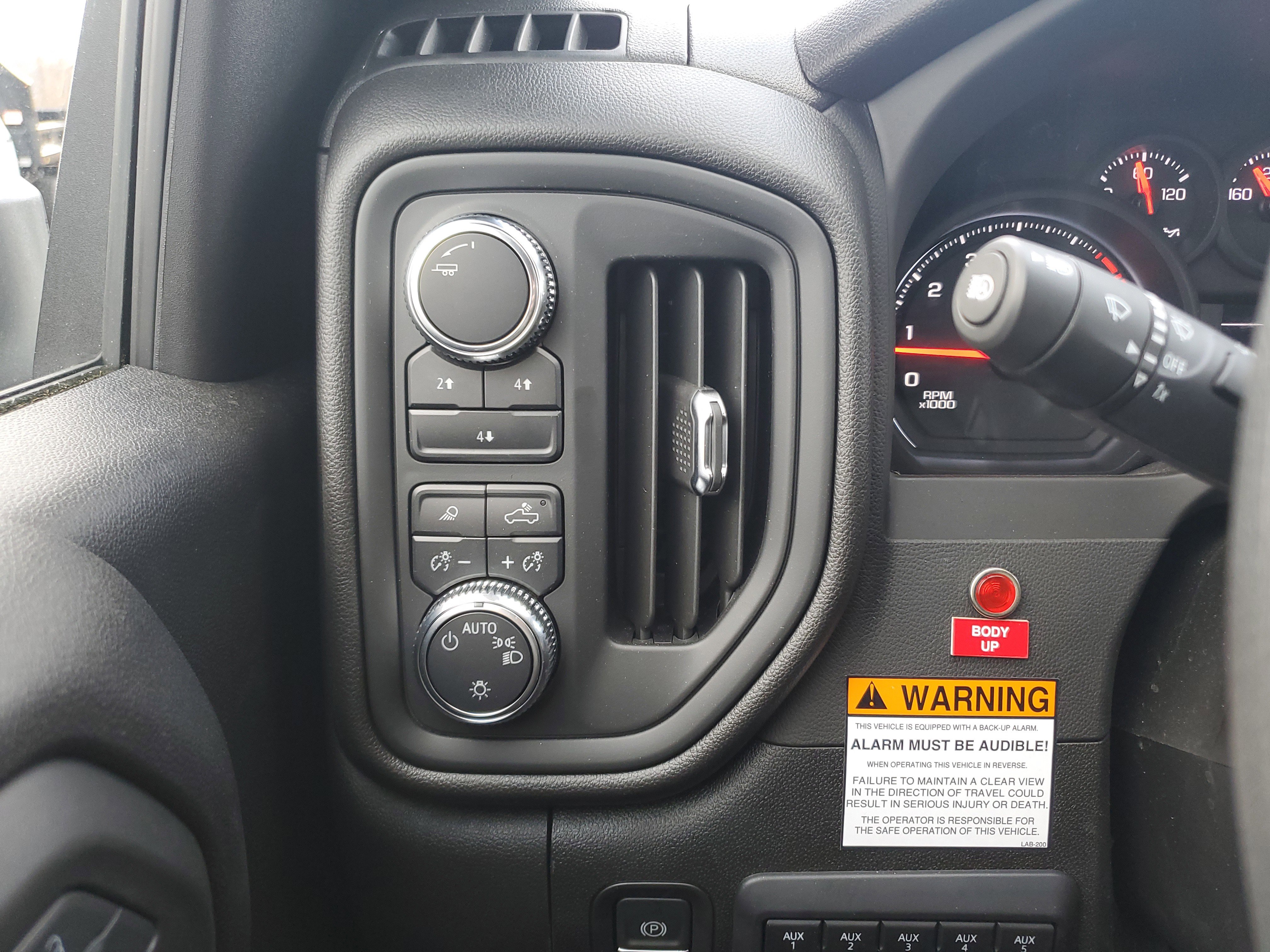 New 2025 GMC Sierra 3500 Pro w/ Convenience Package image 25