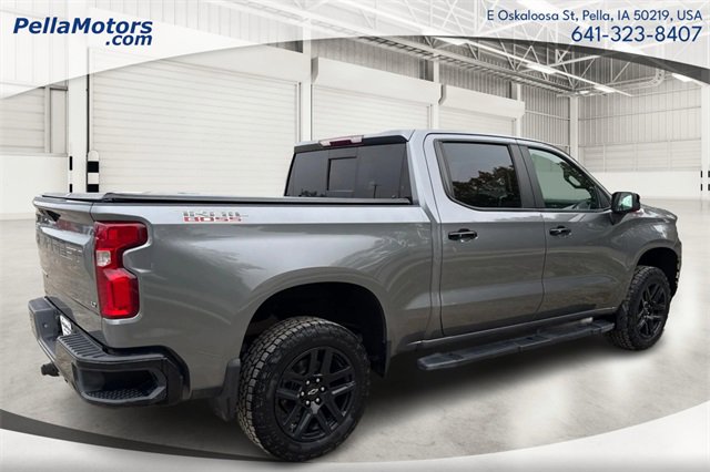 Used 2021 Chevrolet Silverado 1500 LT Trail Boss w/ Convenience Package II image 3