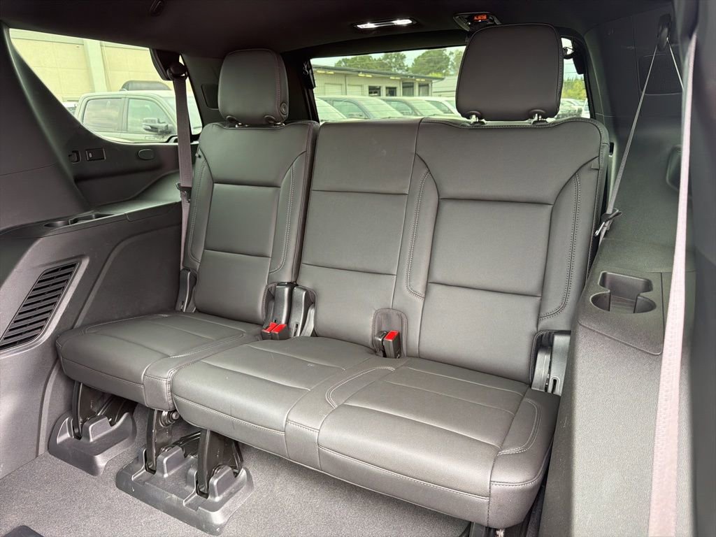 Used 2021 Chevrolet Tahoe Z71 w/ Rear Media and Nav Package image 25