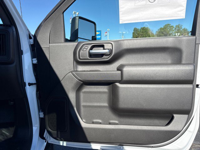 New 2026 GMC Sierra 3500 Pro w/ Convenience Package image 10