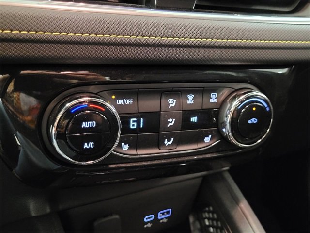 Used 2025 Chevrolet TrailBlazer ACTIV w/ Convenience Package image 19