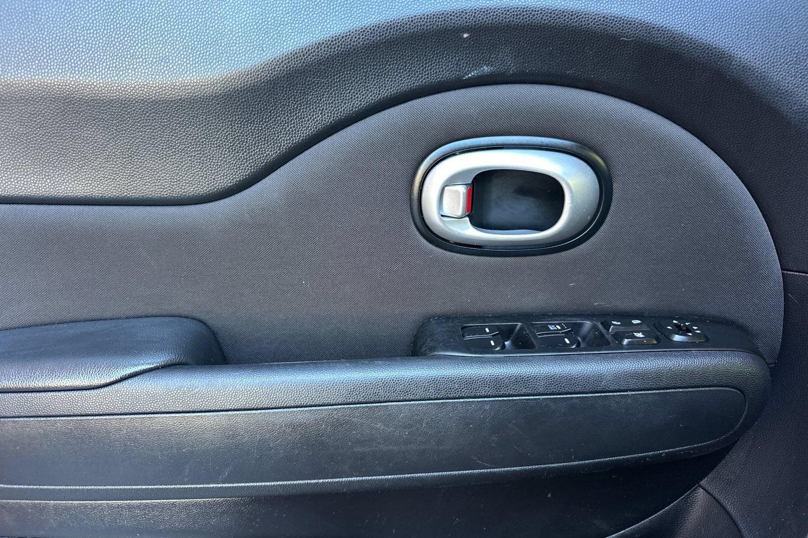 Used 2016 Kia Soul FWD image 12