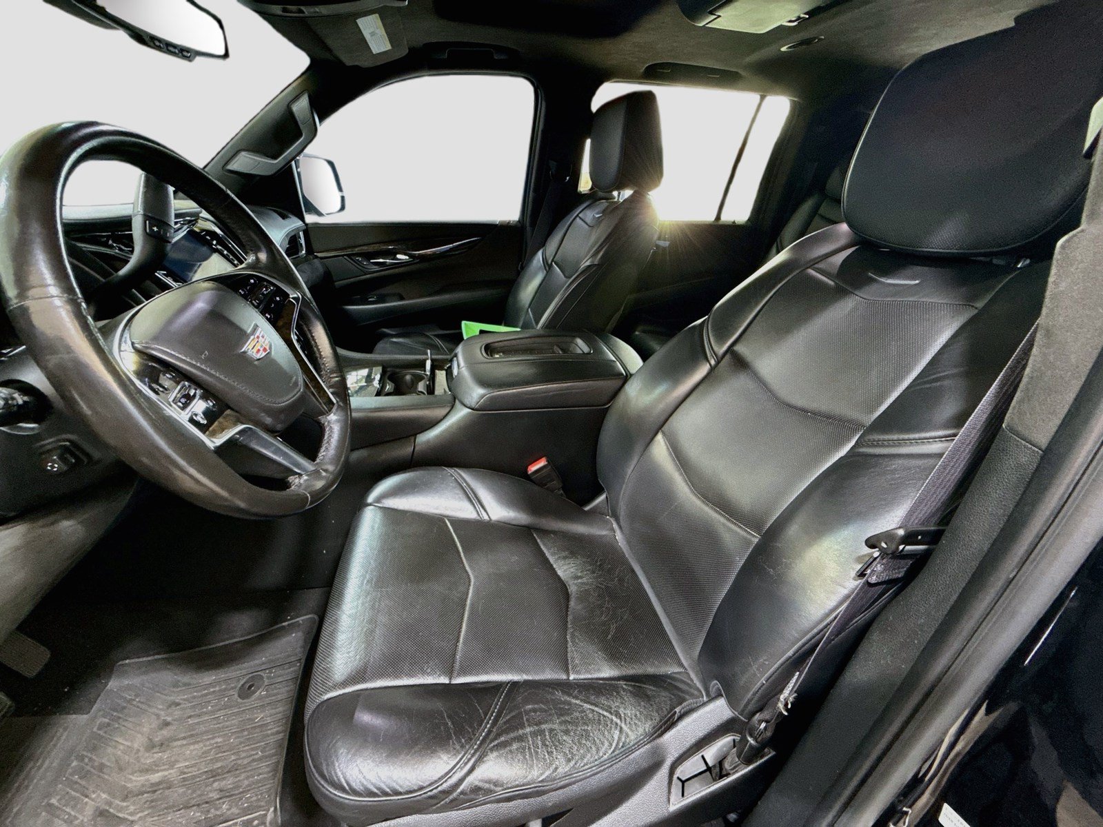 Used 2016 Cadillac Escalade ESV Platinum AWD/4WD image 10