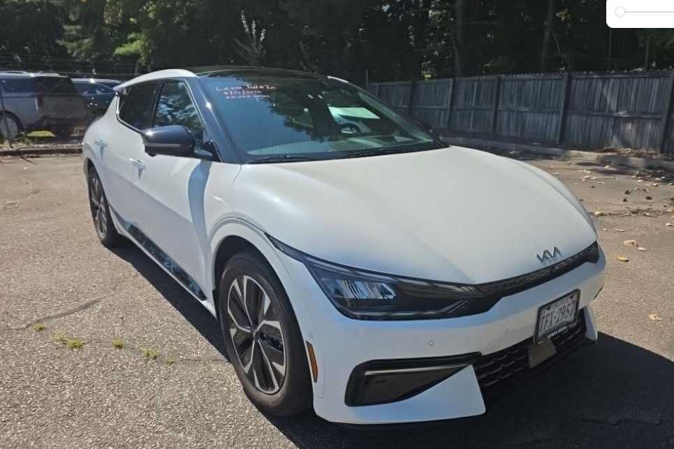 Certified 2024 Kia EV6 GT-Line RWD image 1