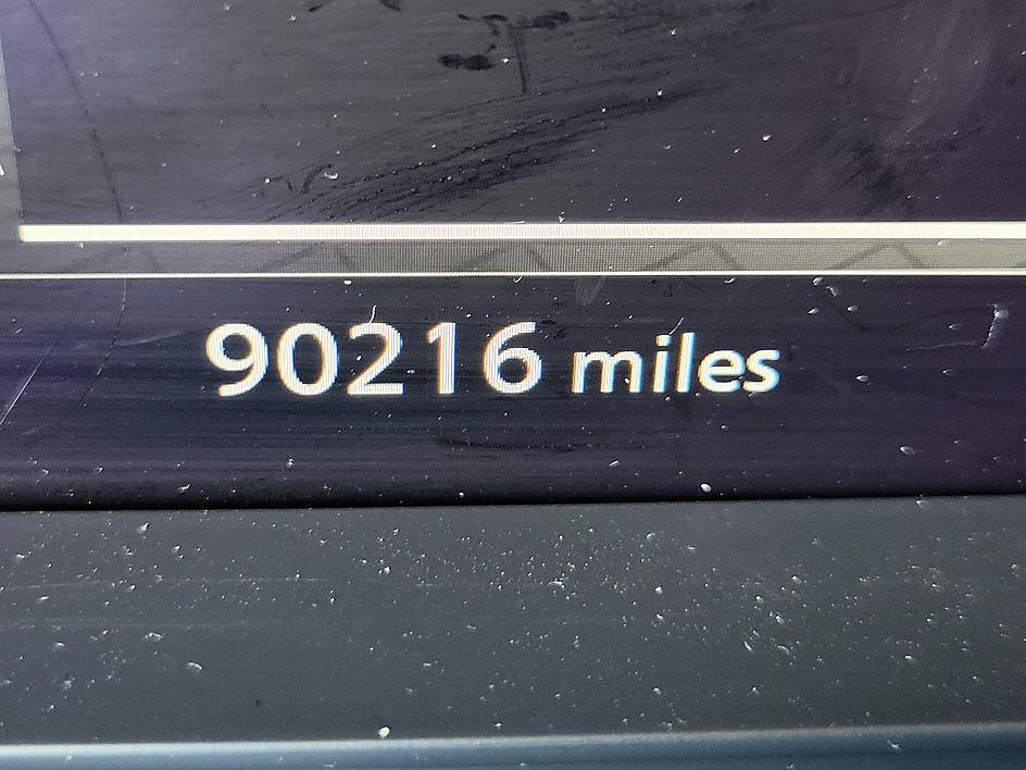Used 2023 Nissan Pathfinder Platinum FWD image 21