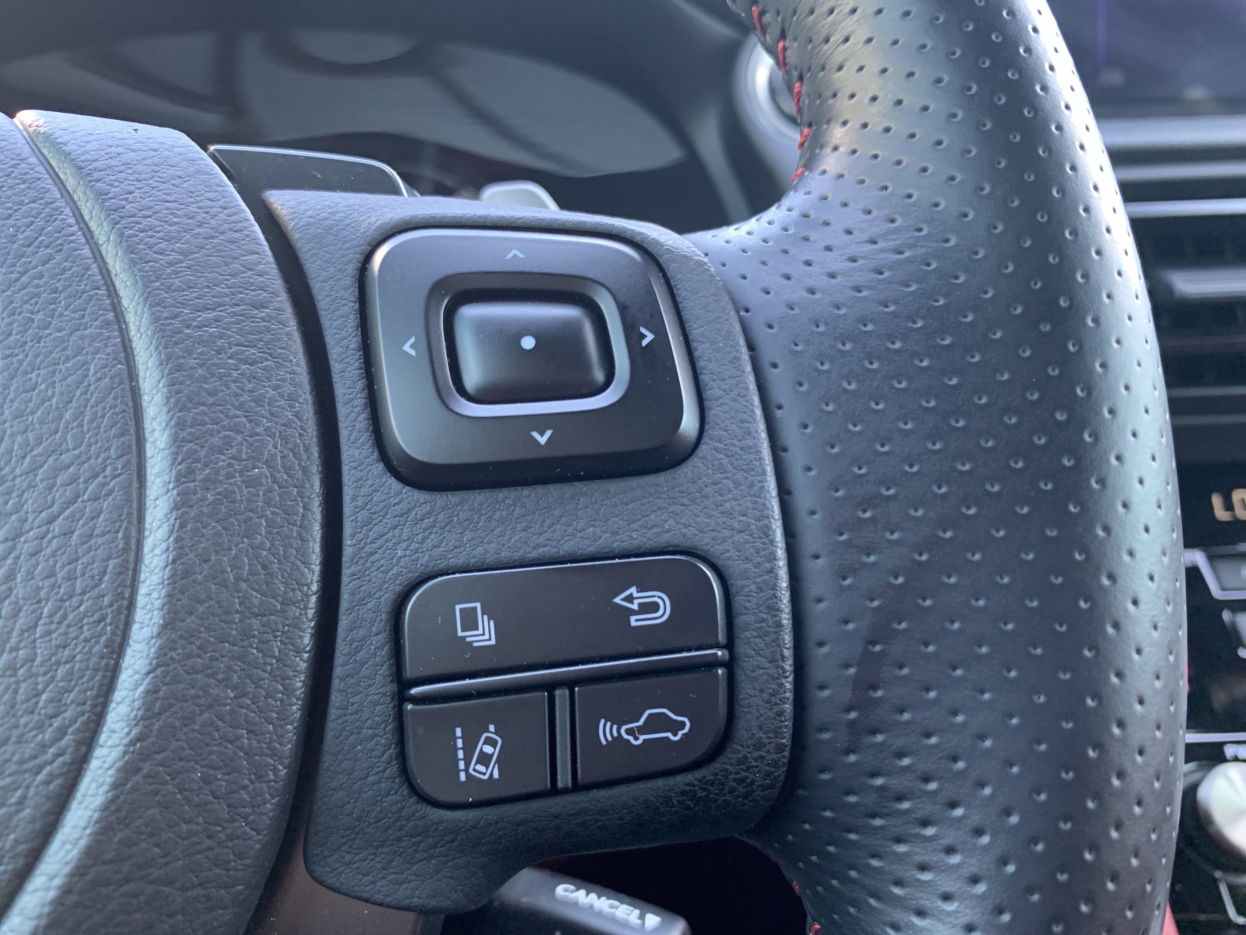 Used 2024 Lexus IS 350 F Sport w/ Navigation Package image 20