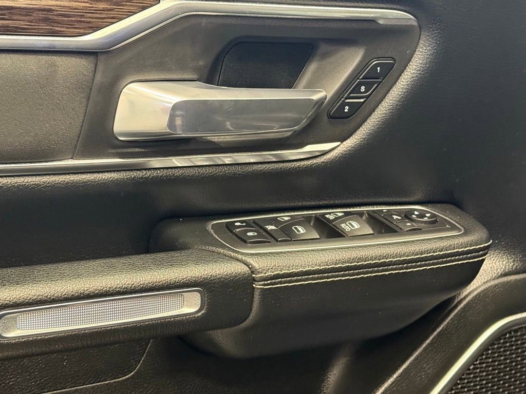 Used 2019 RAM 1500 Laramie image 21