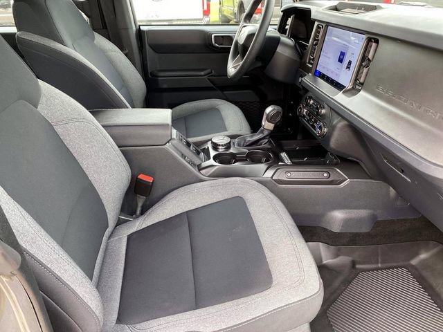 Used 2025 Ford Bronco 4-Door AWD/4WD image 20