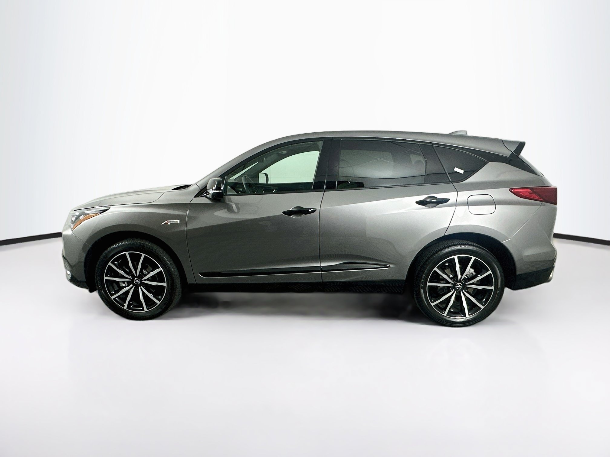 Used 2025 Acura RDX w/ Advance Package AWD/4WD image 4