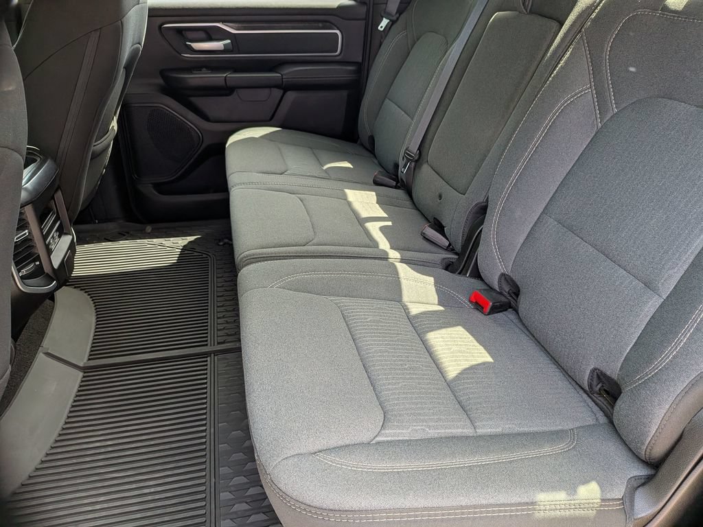 Used 2023 RAM 1500 Big Horn AWD/4WD image 36