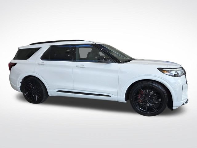 New 2026 Ford Explorer ST w/ Sun And Sound Package