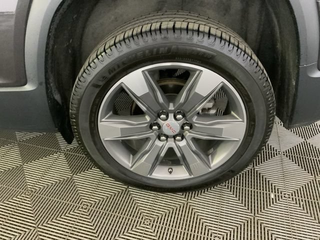 Used 2018 GMC Acadia SLT AWD/4WD image 10