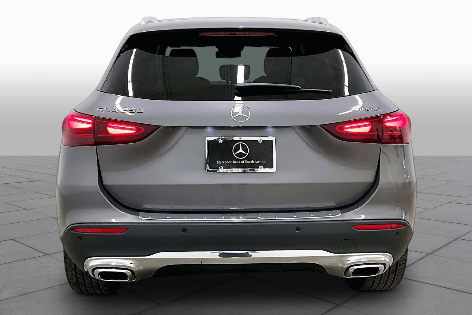 Certified 2025 Mercedes-Benz GLA 250 4MATIC image 5