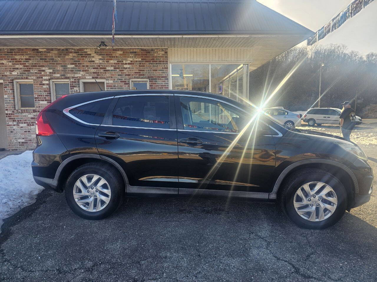 Used 2016 Honda CR-V EX image 4
