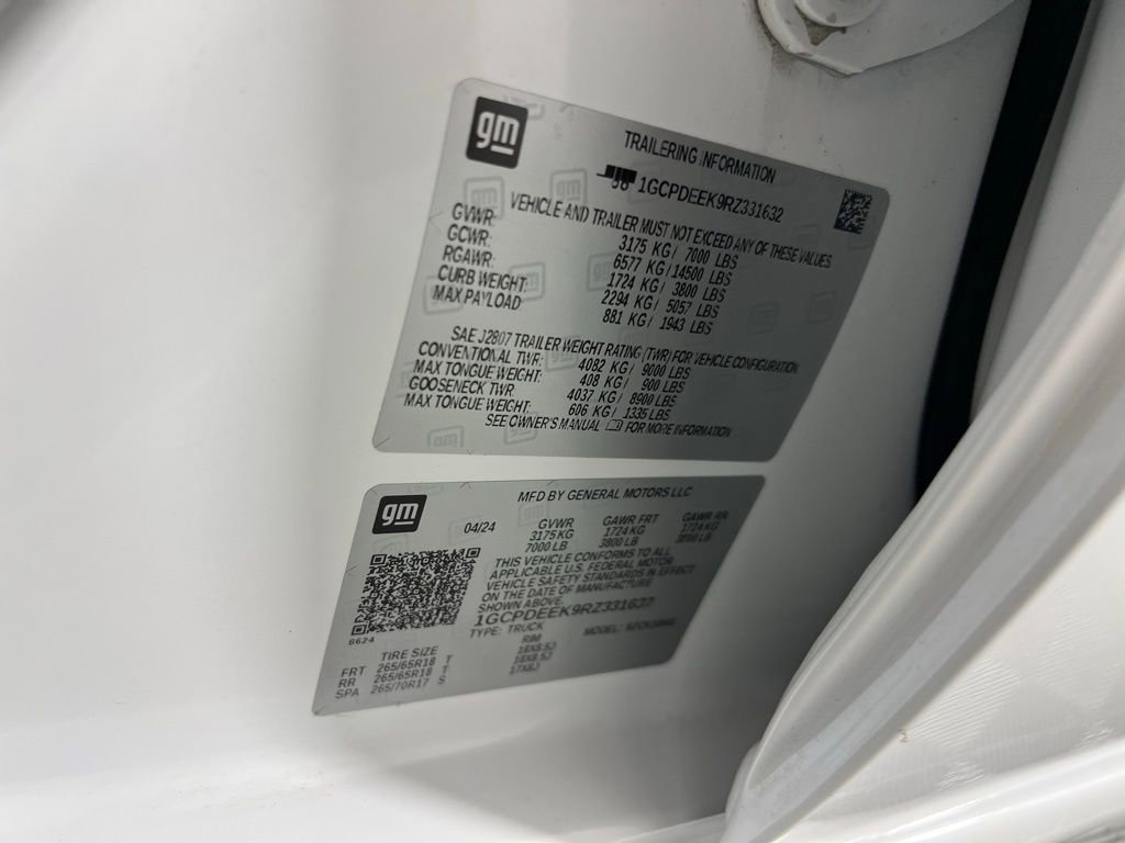 Used 2024 Chevrolet Silverado 1500 RST image 34