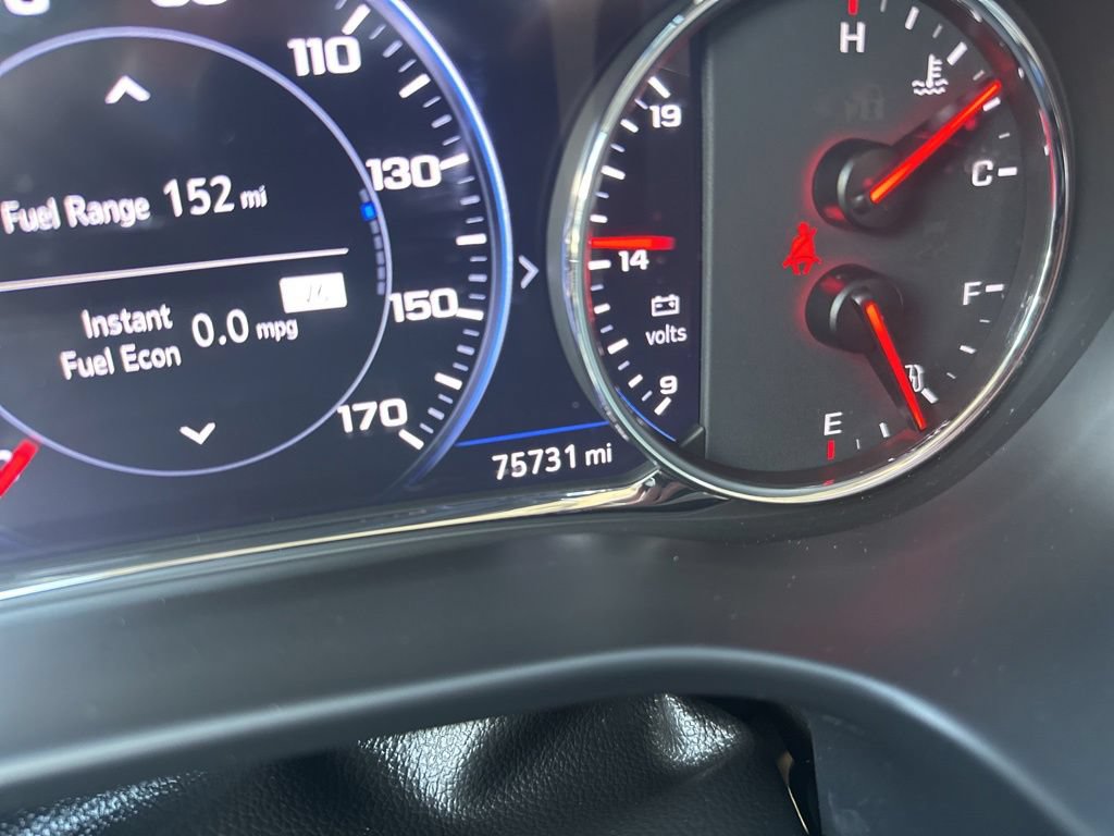 Used 2022 GMC Acadia Denali FWD image 28