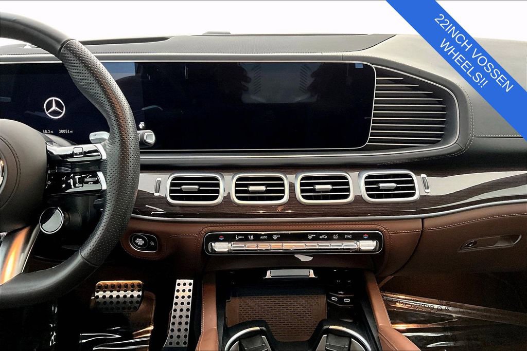 Used 2024 Mercedes-Benz GLS 63 AMG GLS 63 AMG image 9
