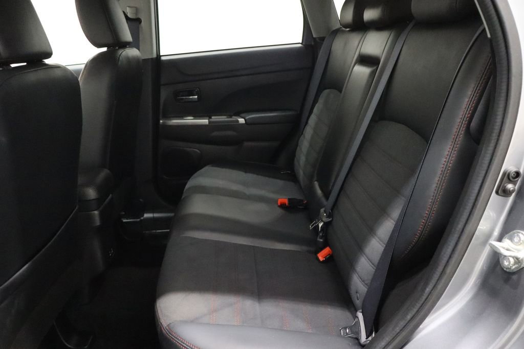 Used 2024 Mitsubishi Outlander Sport ES image 11