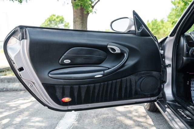 Used 2002 Porsche 911 Carrera 4 image 61