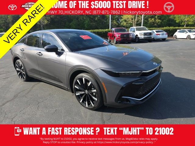 Used 2024 Toyota Crown Platinum image 1