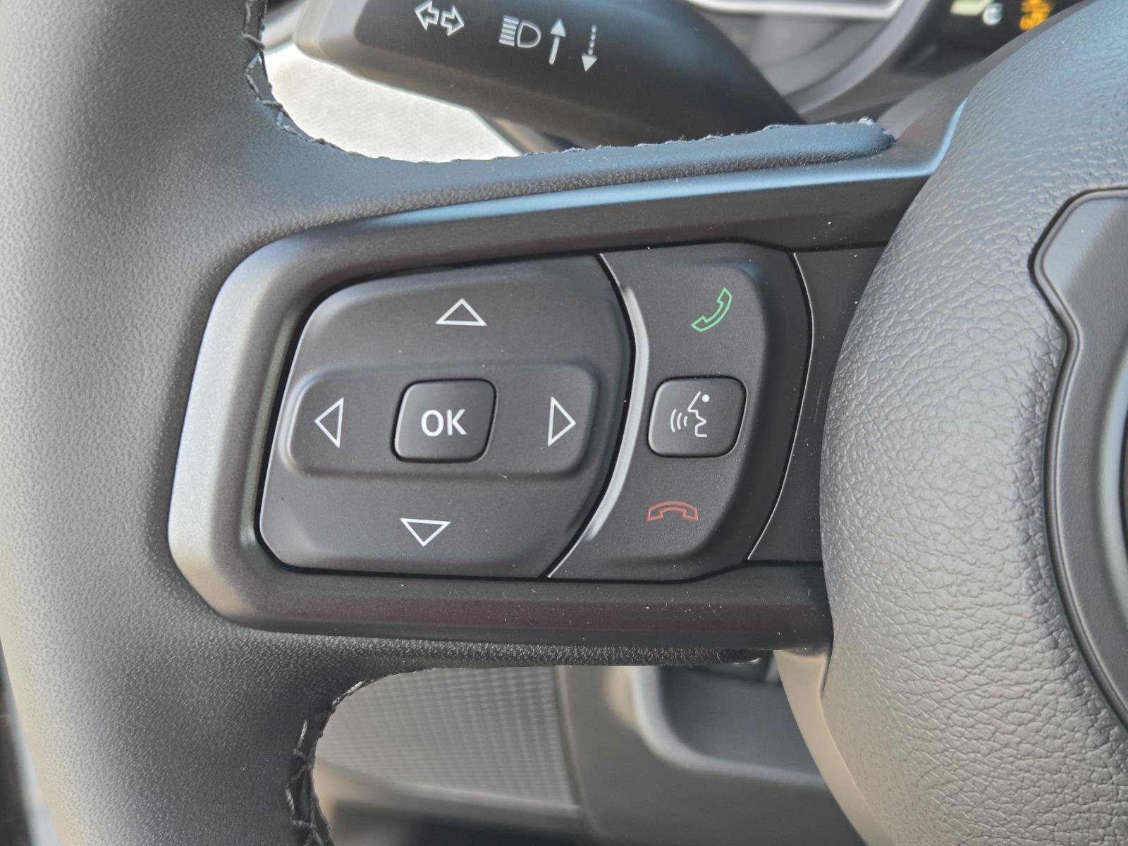 New 2026 Jeep Gladiator Sport AWD/4WD image 19