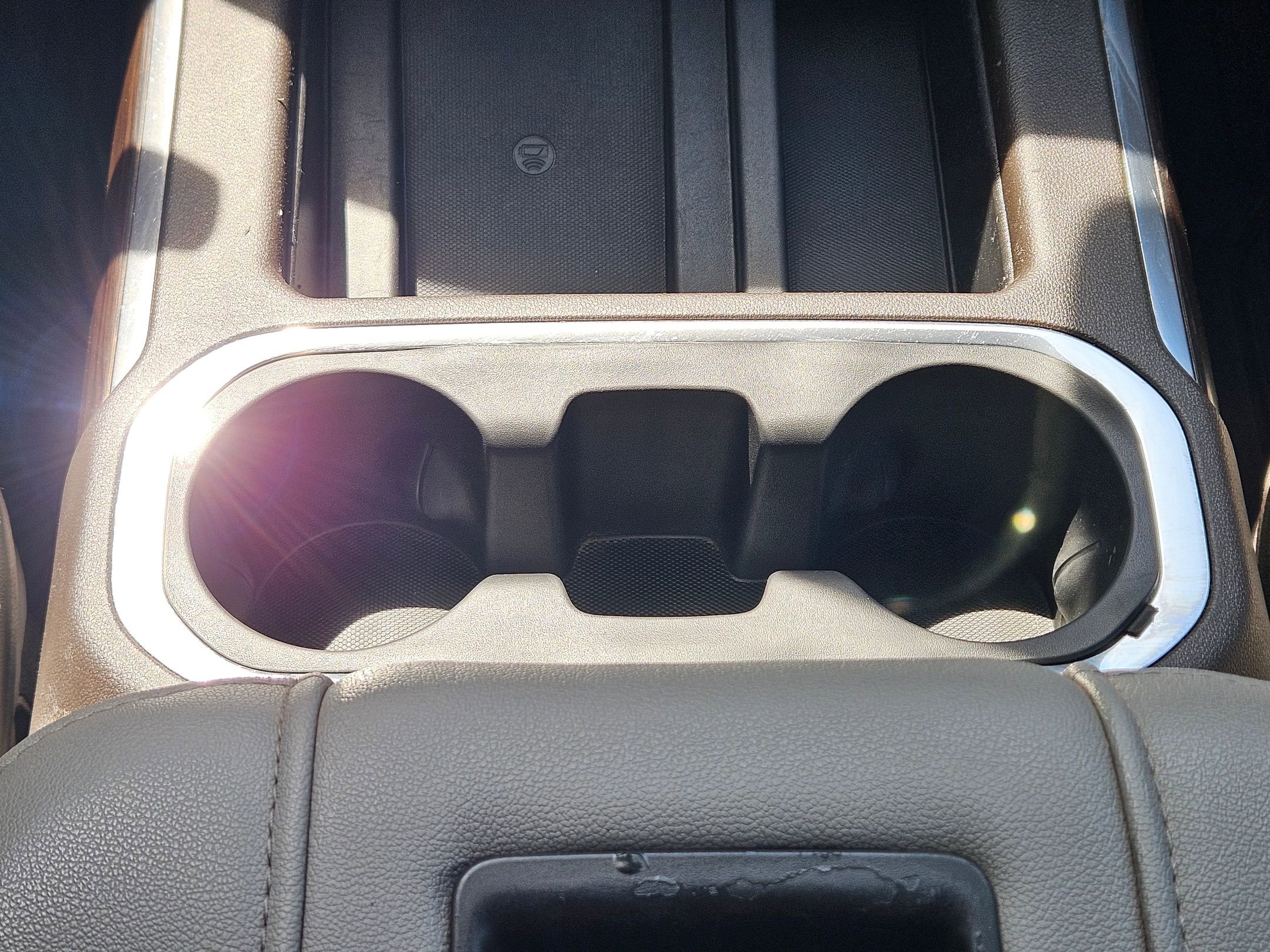 Used 2021 GMC Sierra 1500 SLT image 12