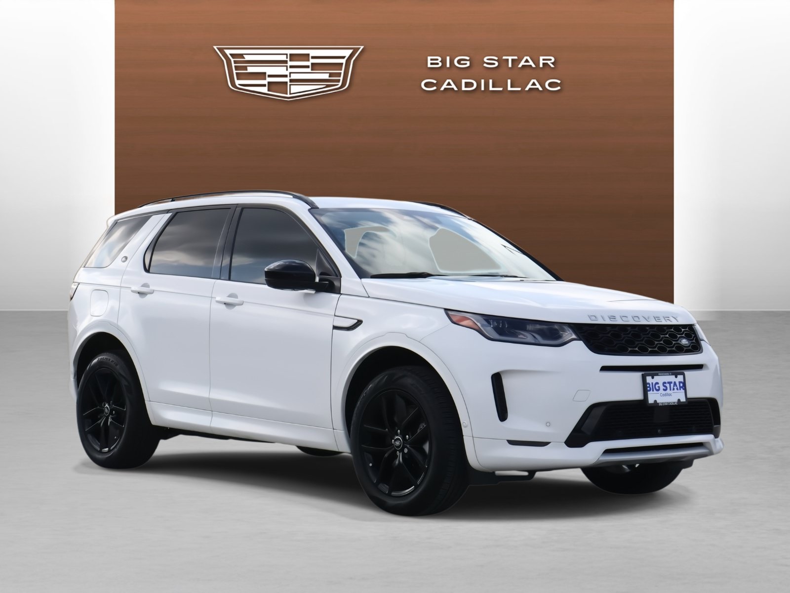 Used 2025 Land Rover Discovery Sport S AWD/4WD image 7
