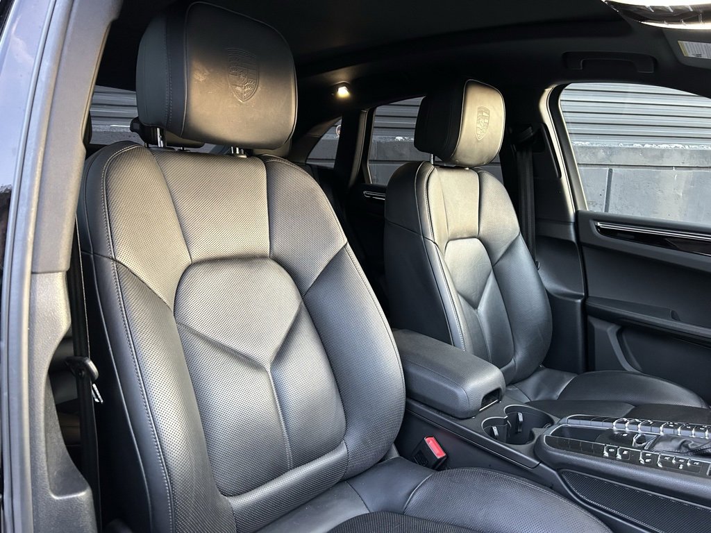 Certified 2020 Porsche Macan S image 24