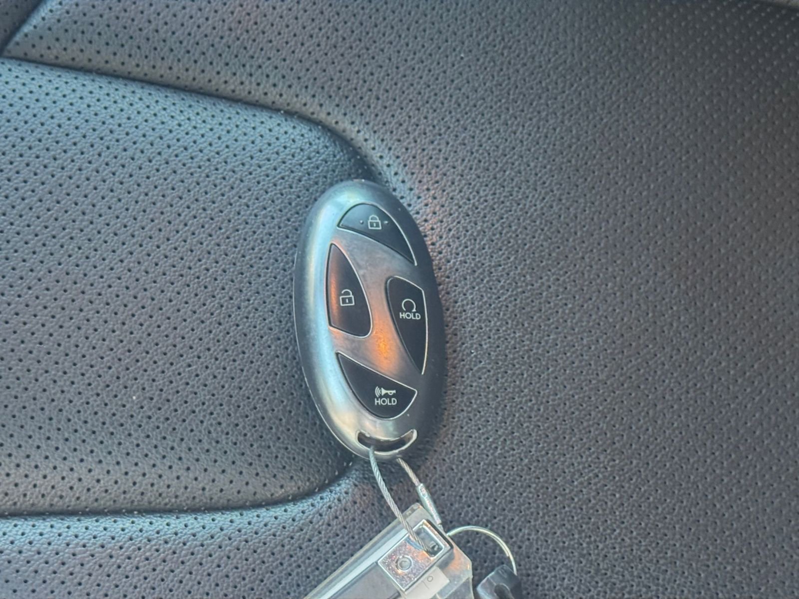 Used 2025 Hyundai Elantra Limited image 22