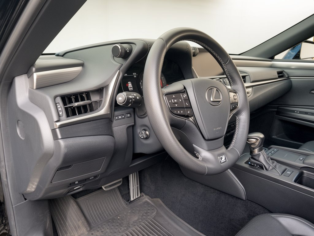 Used 2021 Lexus ES 350 F Sport w/ Accessory Package FWD image 4