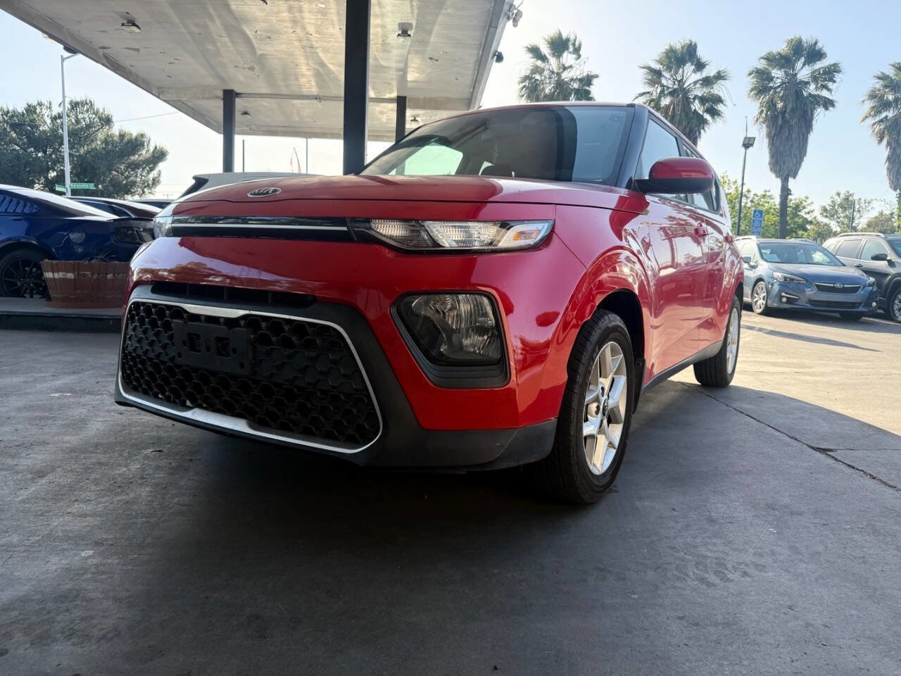 Used 2020 Kia Soul S FWD image 8