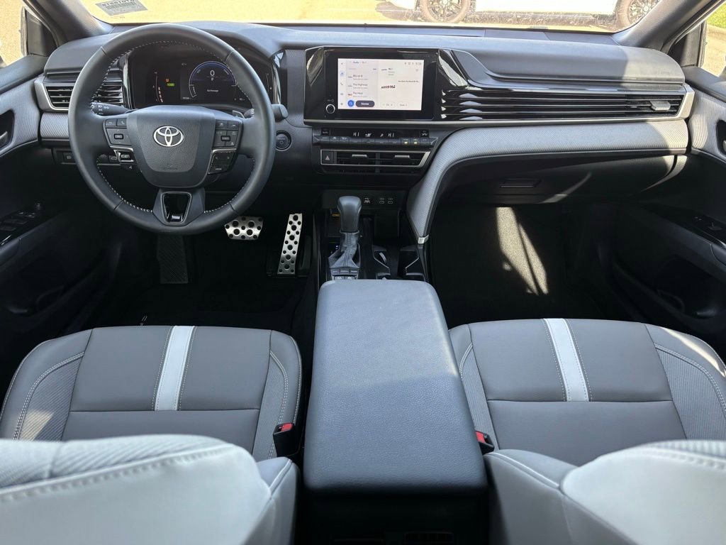 Certified 2025 Toyota Camry SE image 8