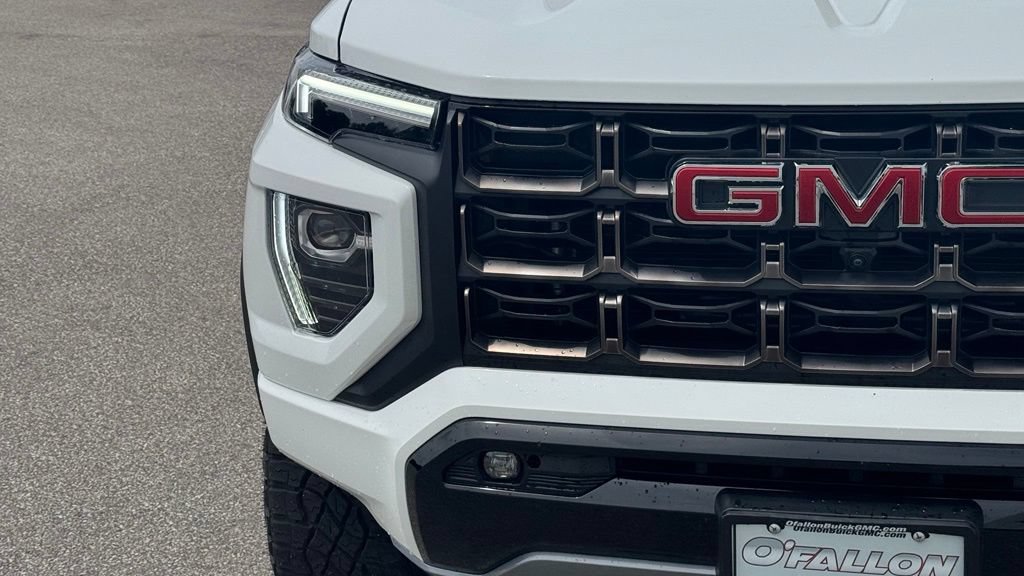 Used 2024 GMC Canyon AT4X AWD/4WD image 11