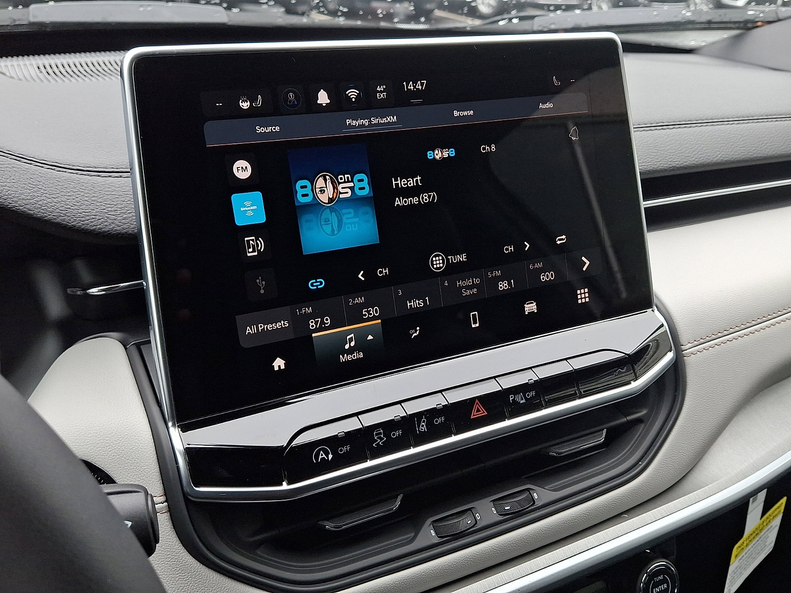 New 2026 Jeep Compass Limited image 11