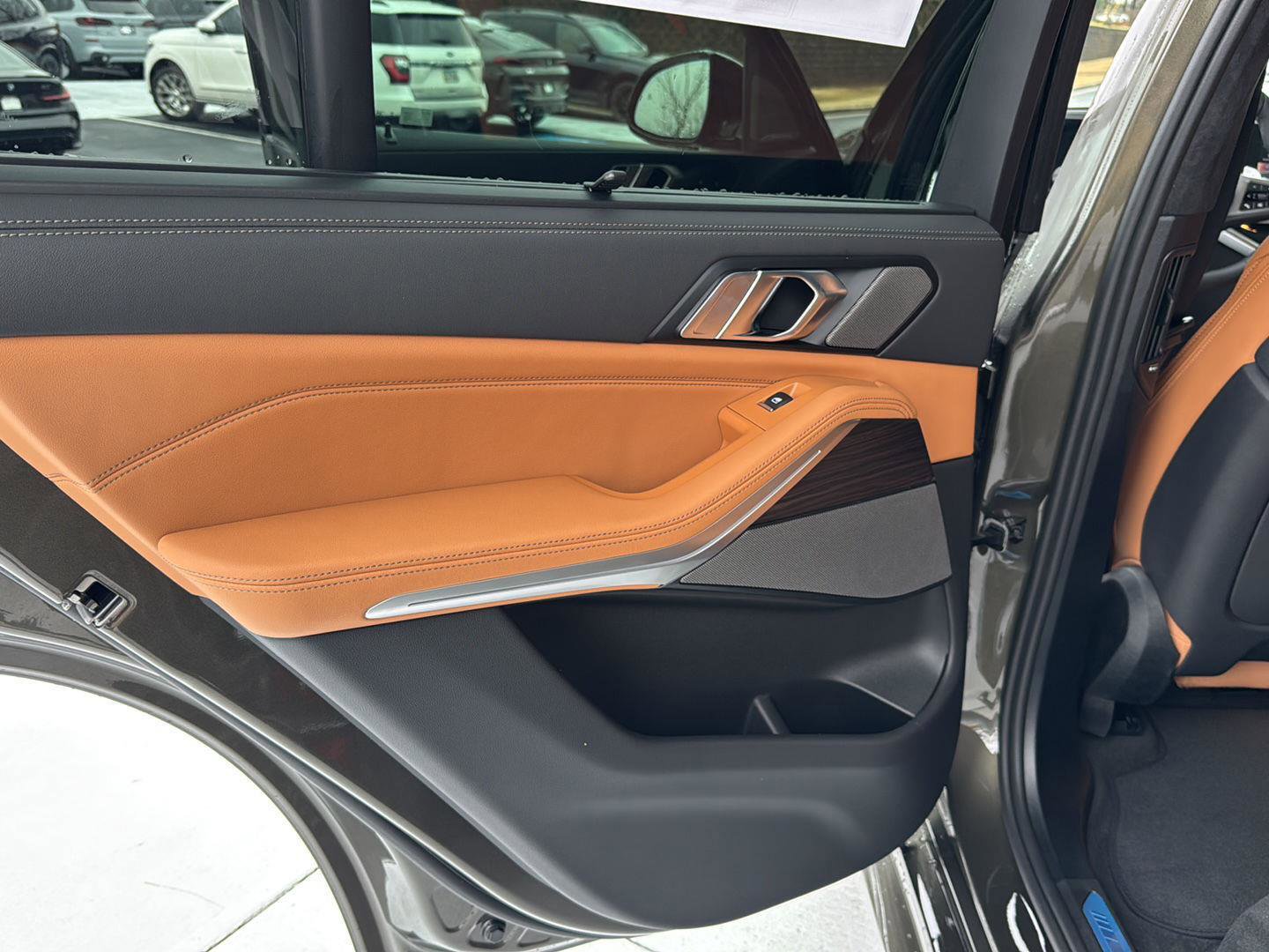 New 2026 BMW X5 xDrive40i AWD/4WD image 16