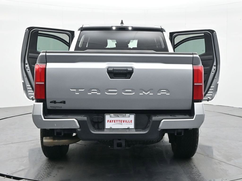 Used 2024 Toyota Tacoma TRD Off-Road image 41